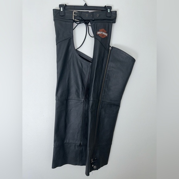 Harley-Davidson® Men's Bar & Shield Stock Leather Chaps 98090-06VM Size S EUC - Picture 2 of 16